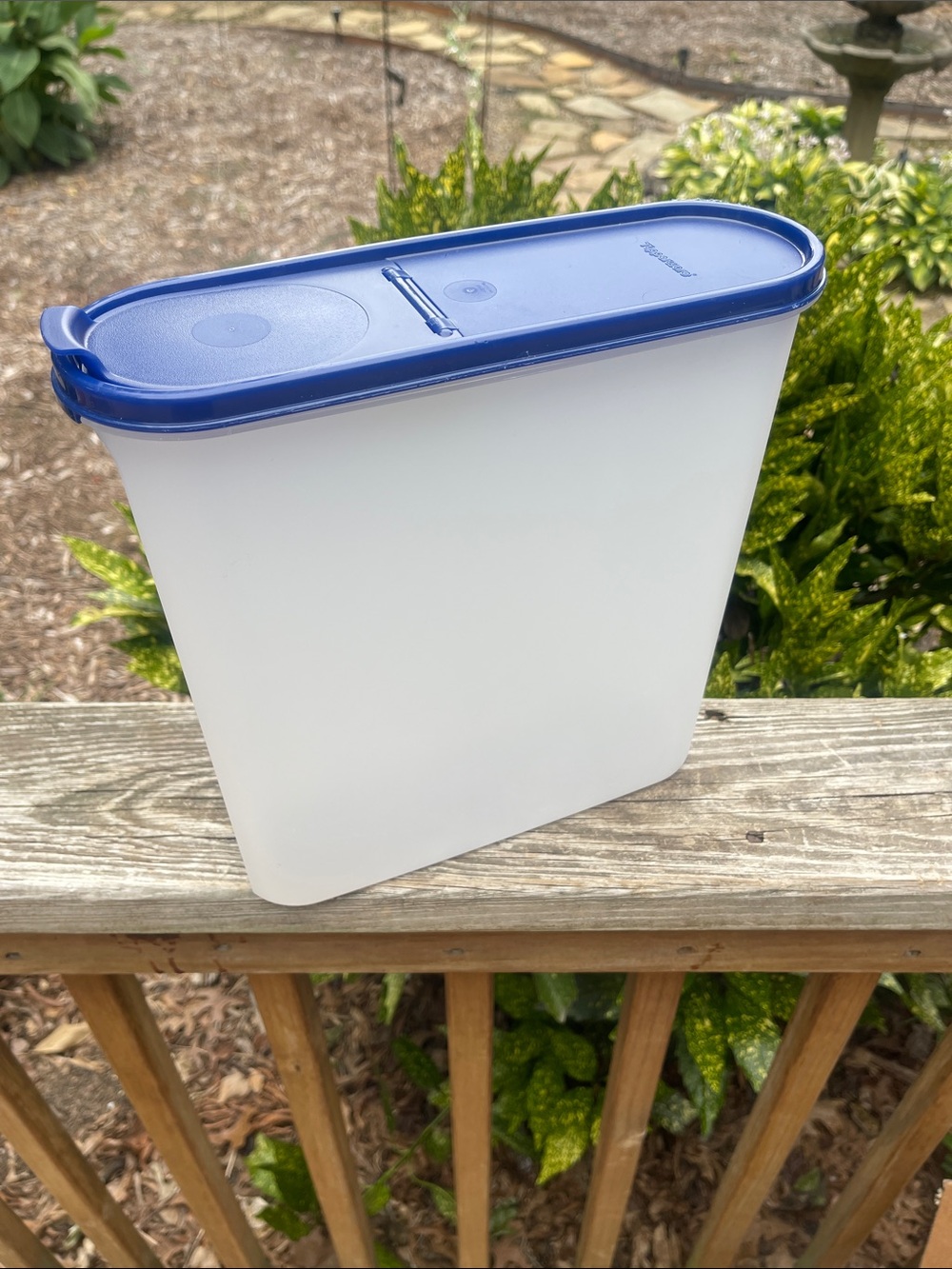 Tupperware Modular Mates Super Oval #5 with Pour All Seal
